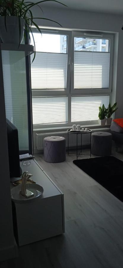 Obroncow Wybrzeza Apartment Gdansk Exterior photo