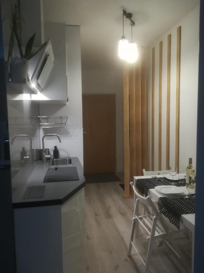 Obroncow Wybrzeza Apartment Gdansk Exterior photo